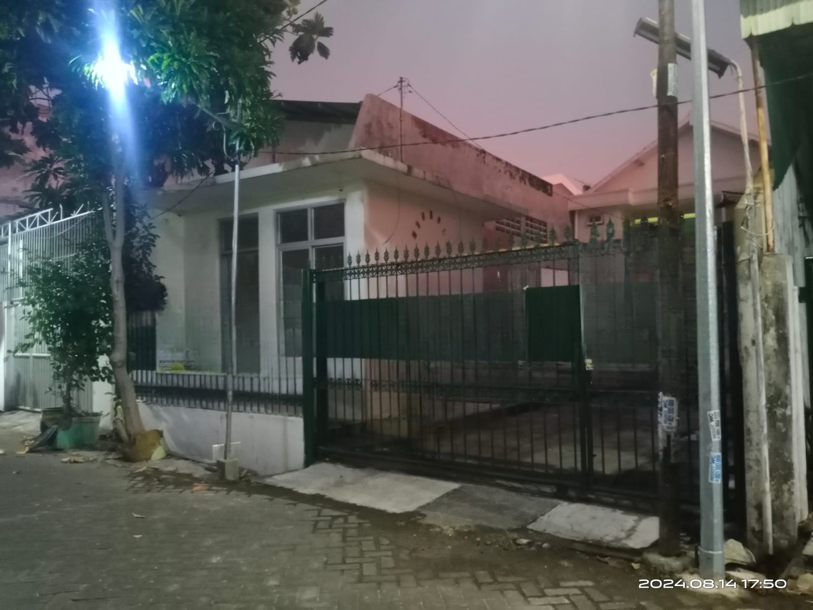 Dijual Rumah Strategis Akses Mudah di Gubeng Surabaya Timur - Image 1
