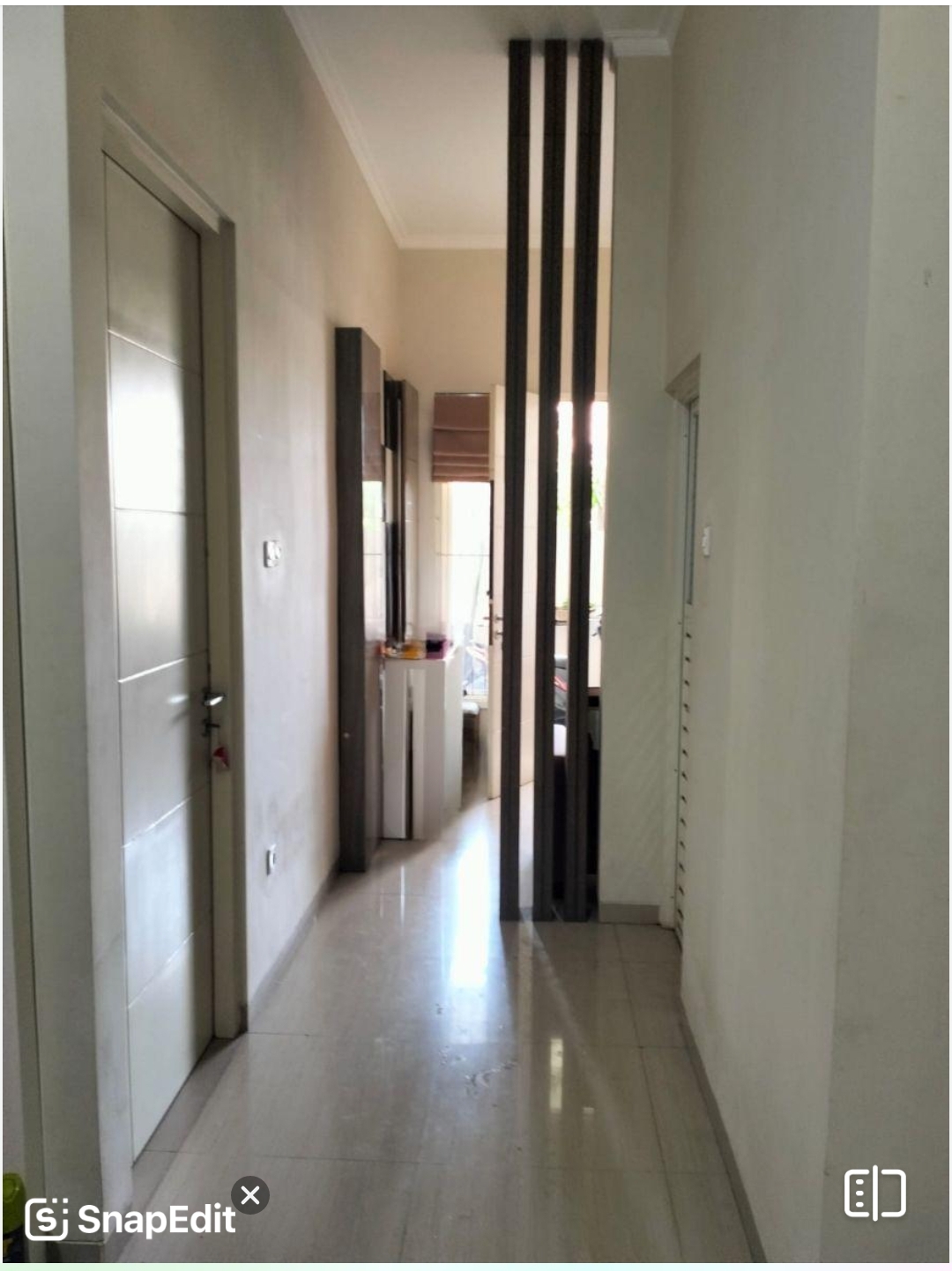 Disewakan Rumah Strategis di Wilayah Kutisari Indah Selatan - Thumbnail 3