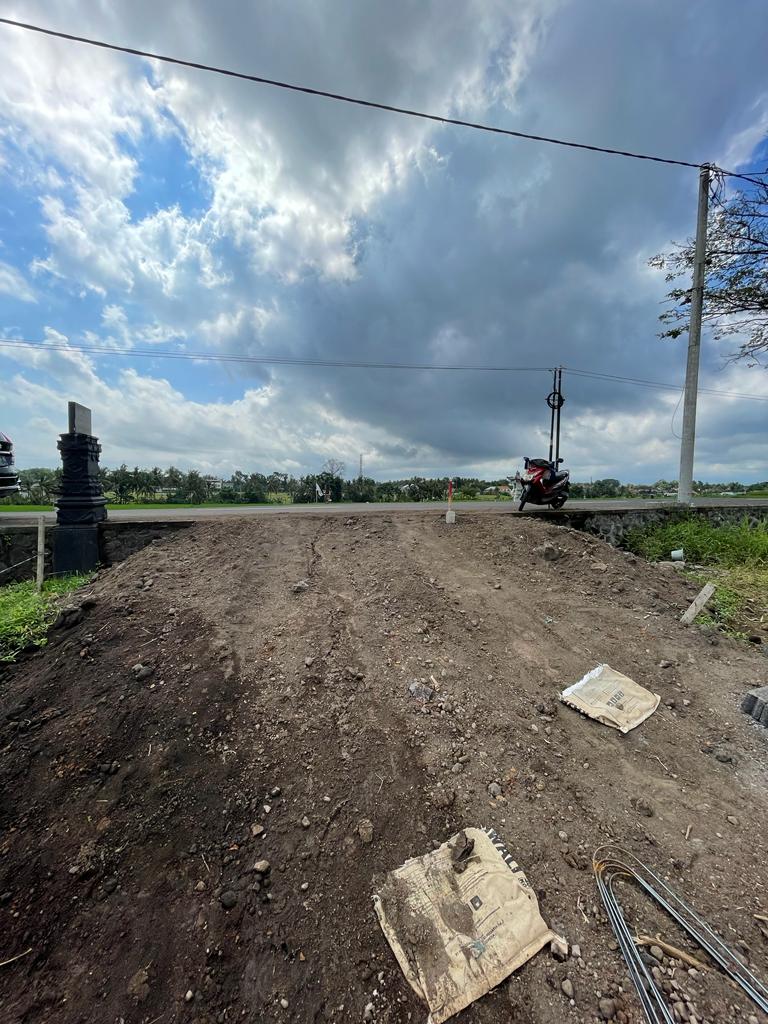 Dijual Tanah Strategis di Sarwa Genep Gubug Kecamatan Tabanan Wilayah Bali - Thumbnail 4