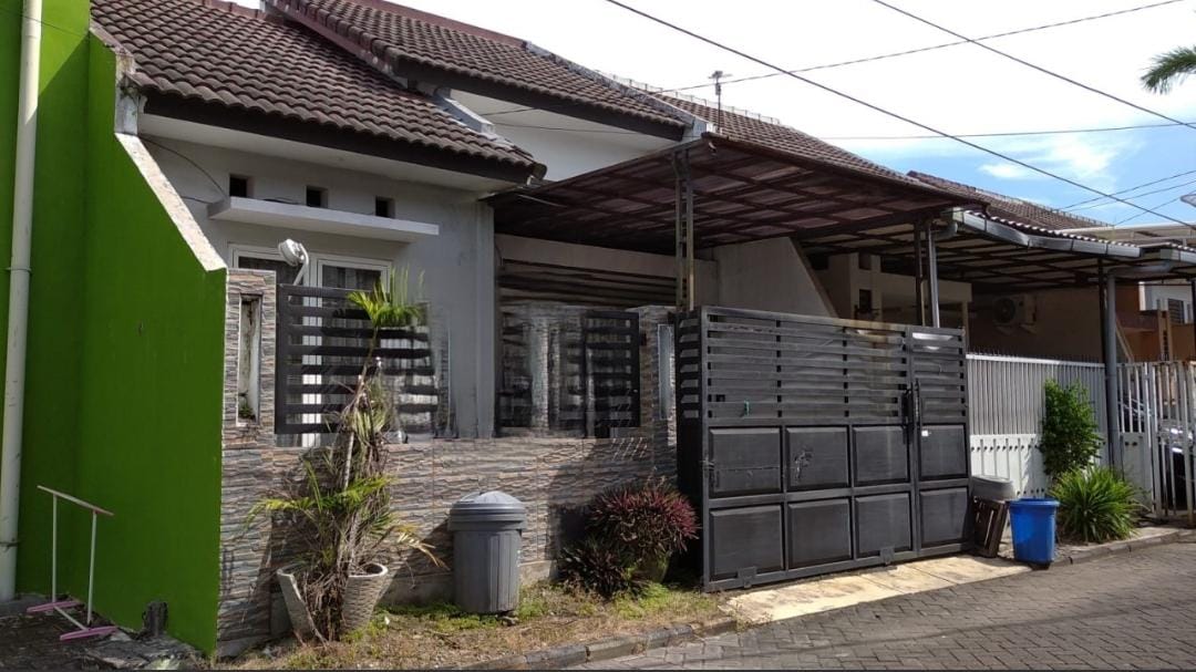 Dijual Rumah Minimalis dan Nyaman di Menteng Regency Gresik - Image 1
