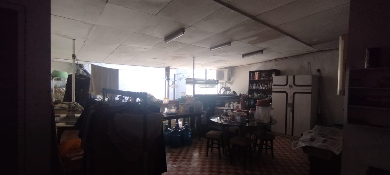 Dijual Rumah Nyaman Strategis di Kencana Sari Timur Wilayah Surabaya Barat - Thumbnail 2