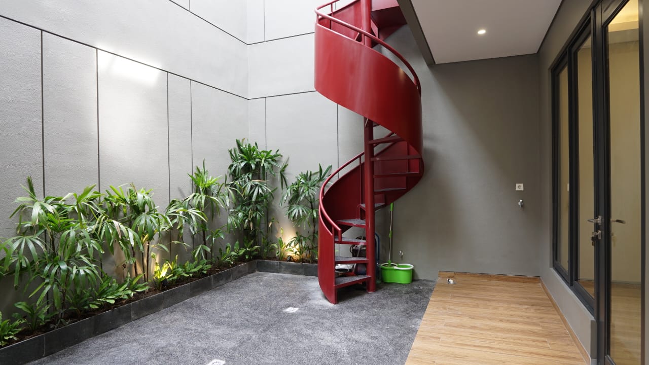 Dijual Rumah Nyaman Estetik di San Antonio Wilayah Surabaya Timur - Thumbnail 4