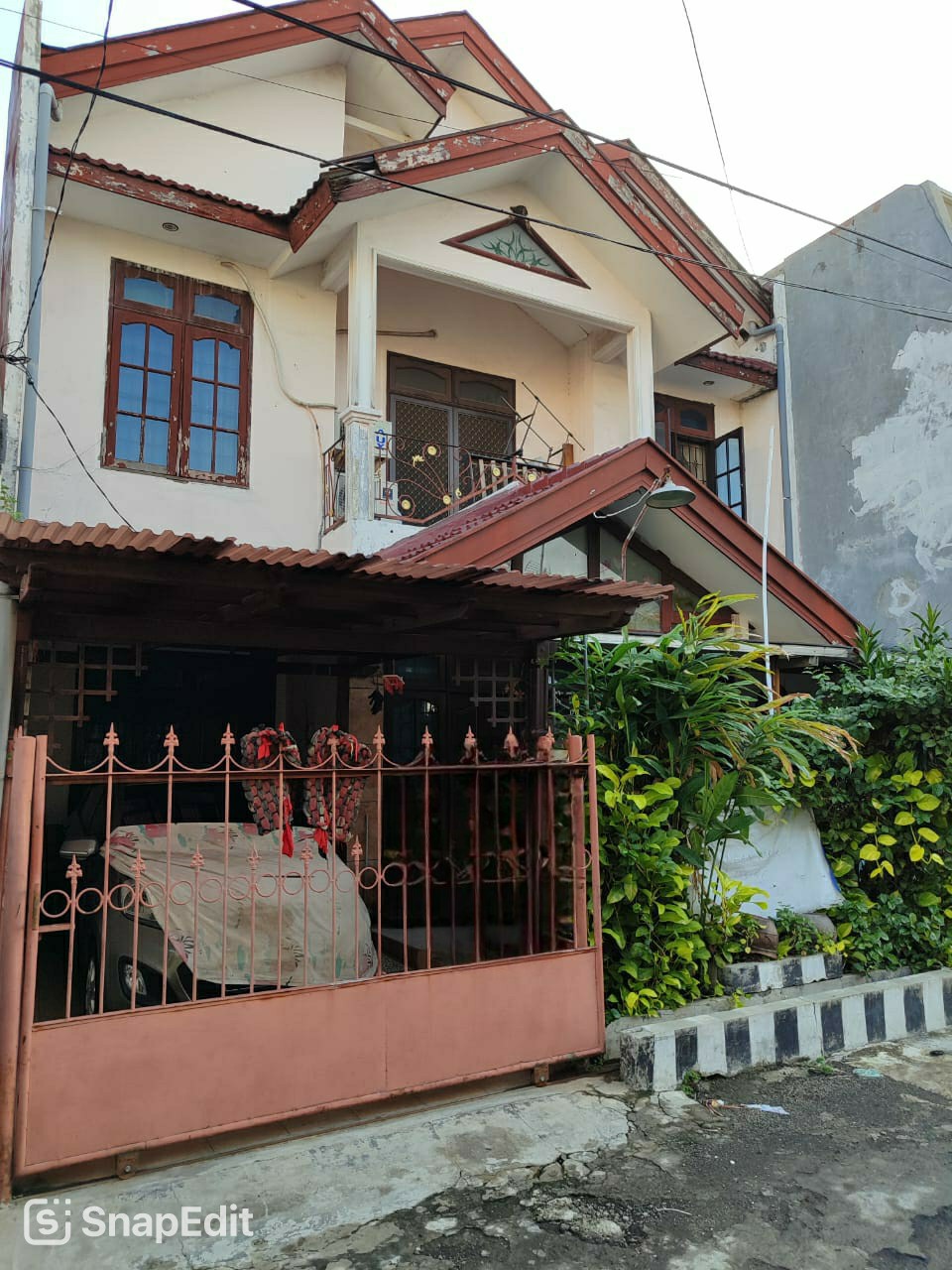 Dijual Rumah Siap Huni di Wisma Permai Surabaya Timur - Image 1