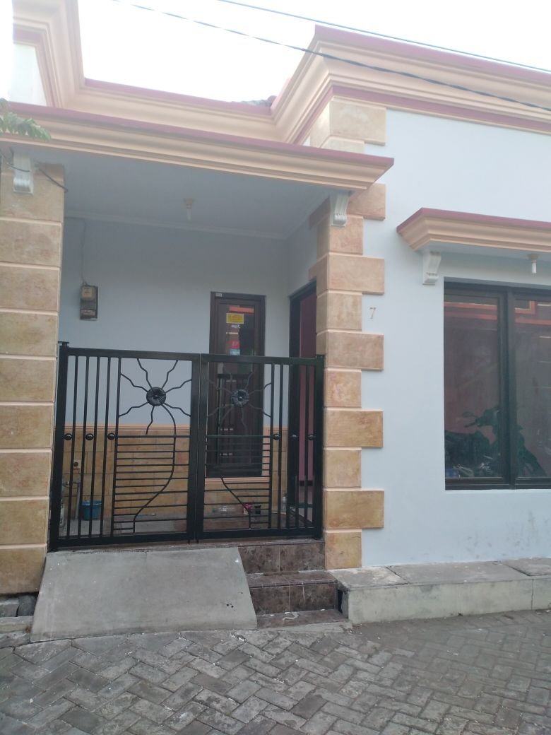 Dijual Rumah Strategis di Kapas Madya Barat Wilayah Surabaya Timur - Image 1
