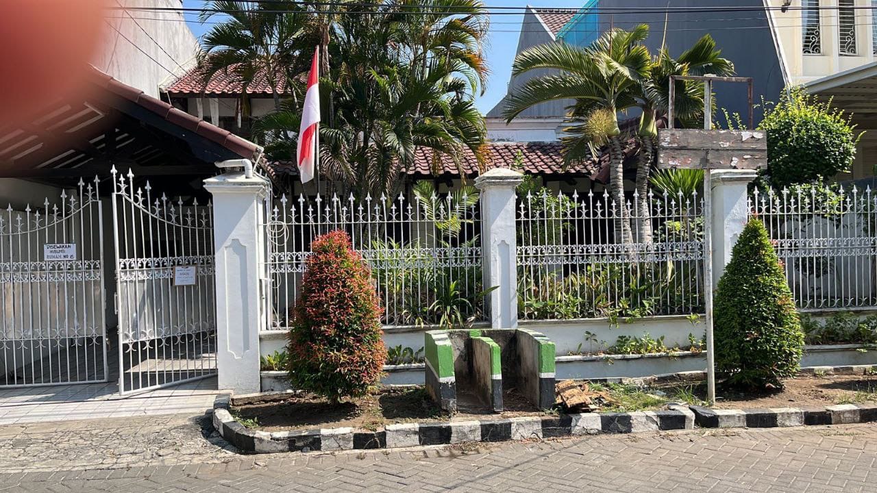 Dijual/Disewakan Rumah Siap Huni di Kupang Indah Surabaya Selatan - Image 1