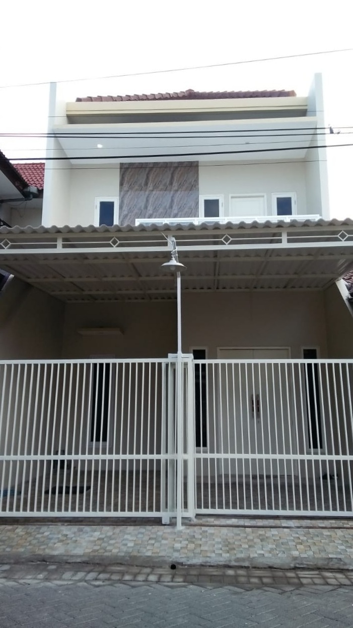 Dijual Rumah Strategis di Pondok Candra Sidoarjo - Image 1