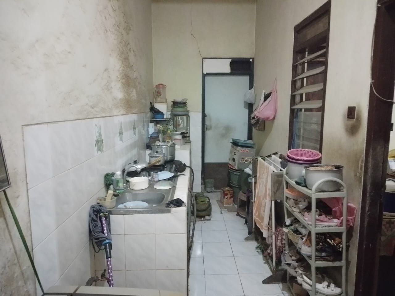 Dijual Rumah Luas Strategis di Gebang Putih Surabaya Timur - Thumbnail 4