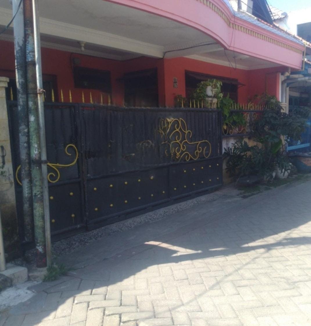 Dijual Rumah Asri di Manukan Bhakti Surabaya Barat - Image 1