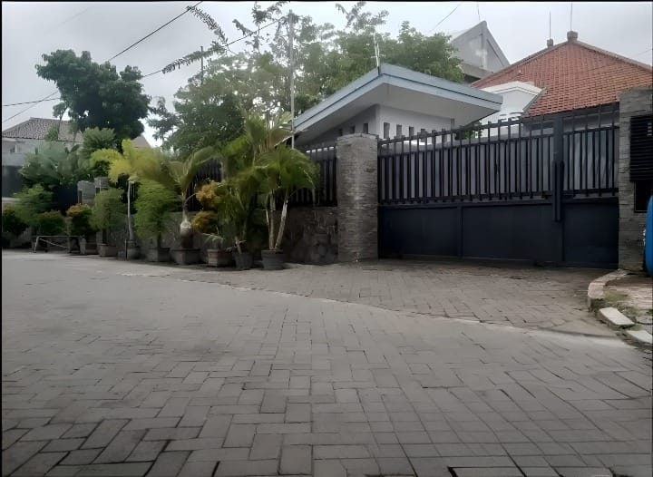 Dijual Rumah Mewah di Wilayah Kutisari Utara Surabaya Timur - Image 1
