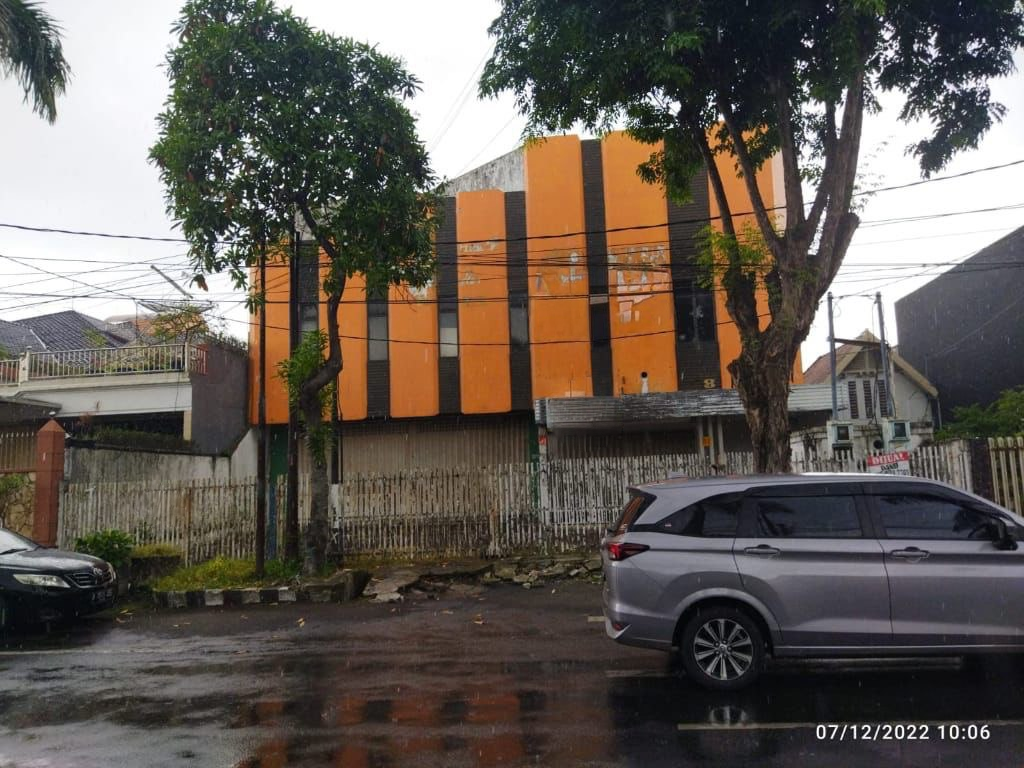 Dijual/disewakan Ruko Pusat Kota Lokasi Strategis di Raya Kartini Surabaya Pusat - Image 1