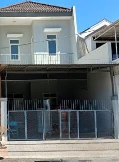 Dijual Rumah Bagus Nyaman di Kutisari Indah Utara Wilayah Surabaya Timur - Image 1