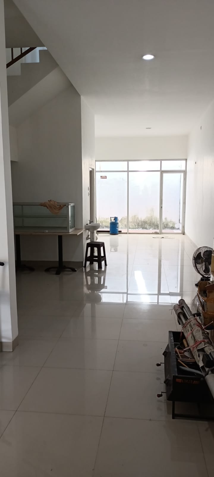 Dijual Rumah Bagus Nyaman di Kutisari Indah Utara Wilayah Surabaya Timur - Thumbnail 3