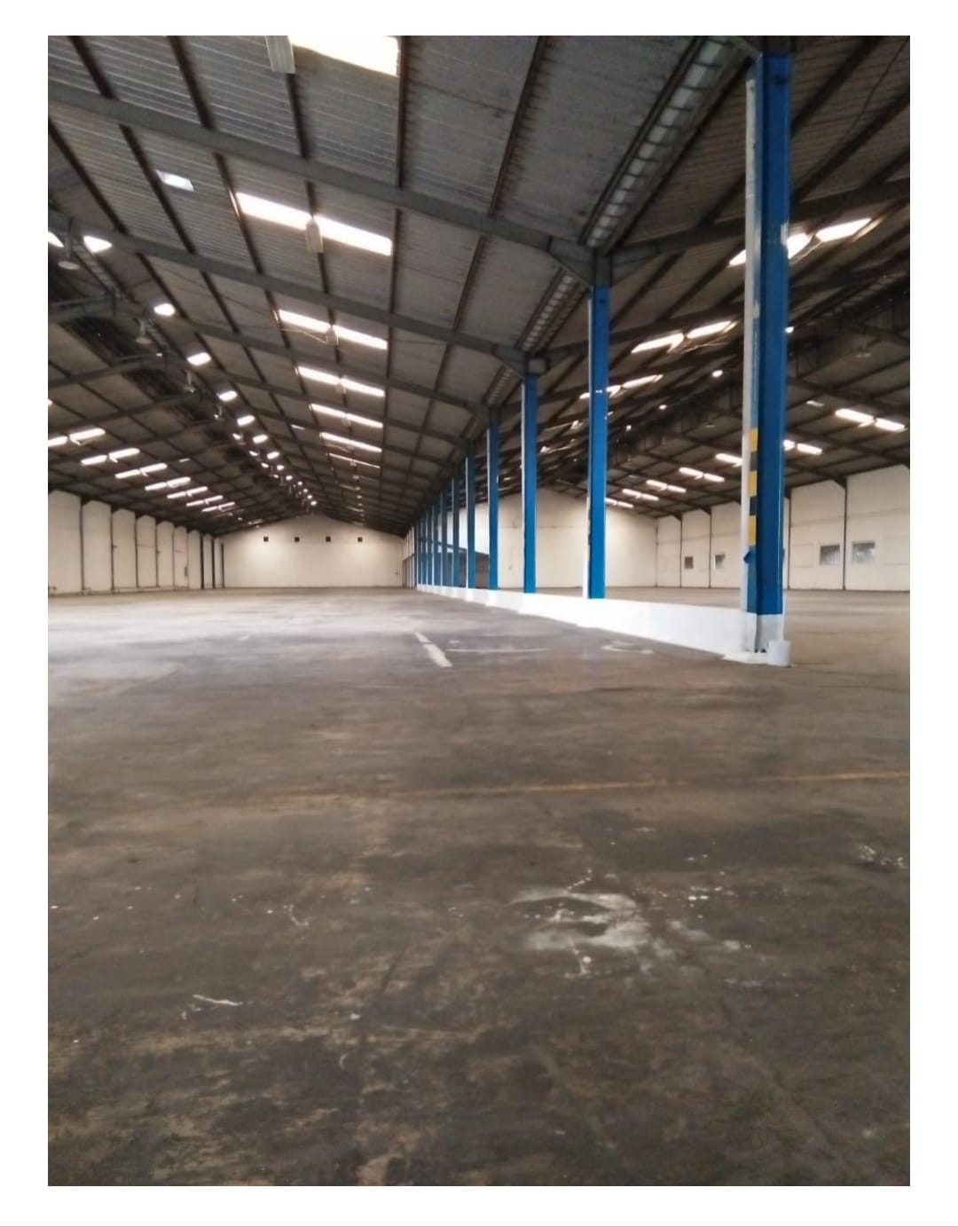 Disewakan Gudang Karplindo di Ciracas Jakarta Timur - Image 1