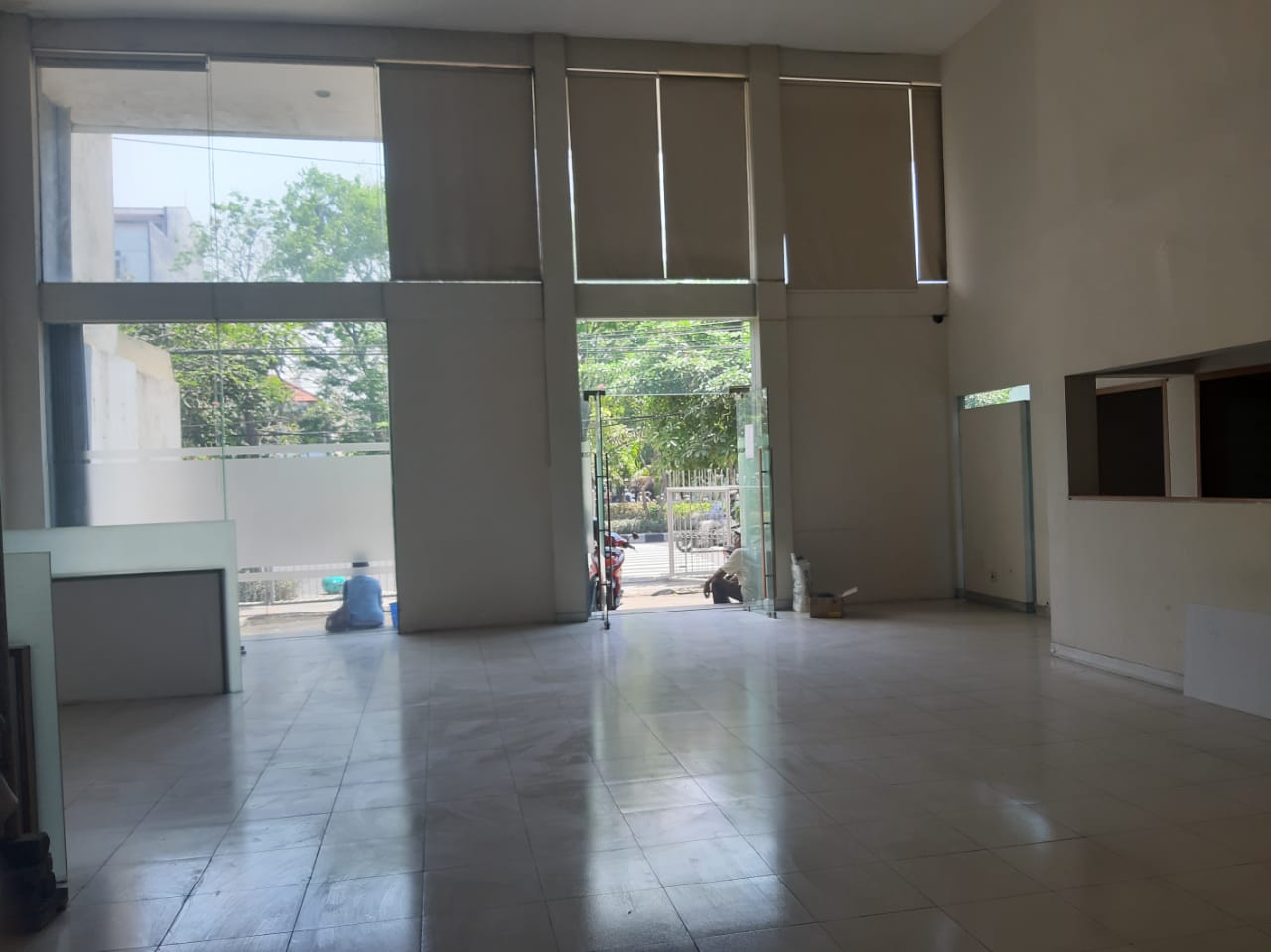 Disewakan Kantor Lokasi Strategis di Wilayah Surabaya Utara - Thumbnail 3