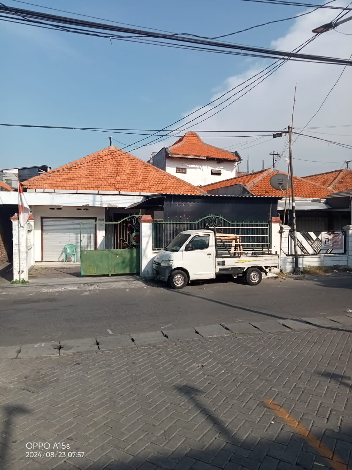 Dijual Rumah Strategis di Wilayah Surabaya Timur - Image 1