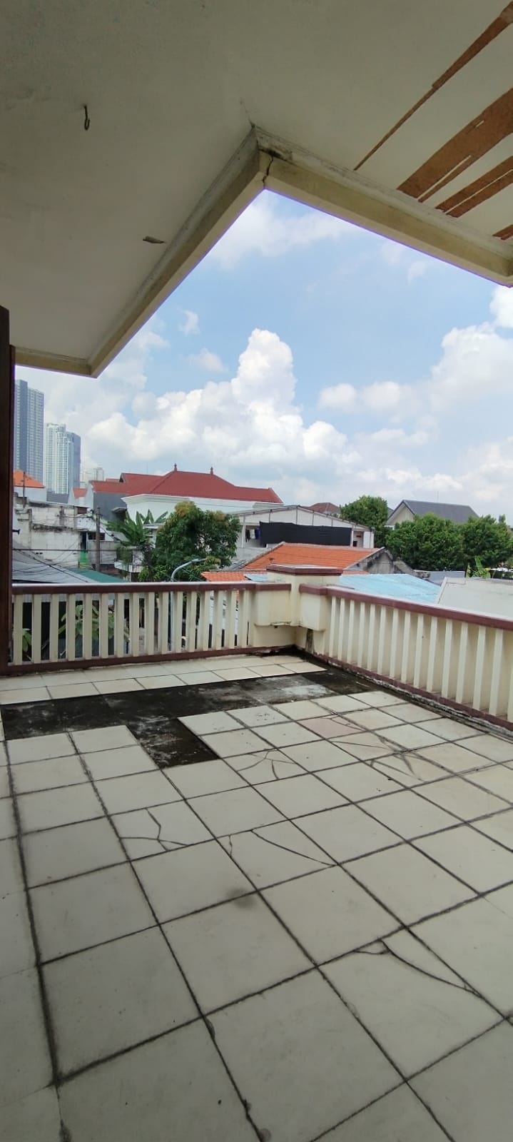 Dijual/Disewakan Ruko Strategis di Bulujaya Lontar Surabaya Barat - Thumbnail 4