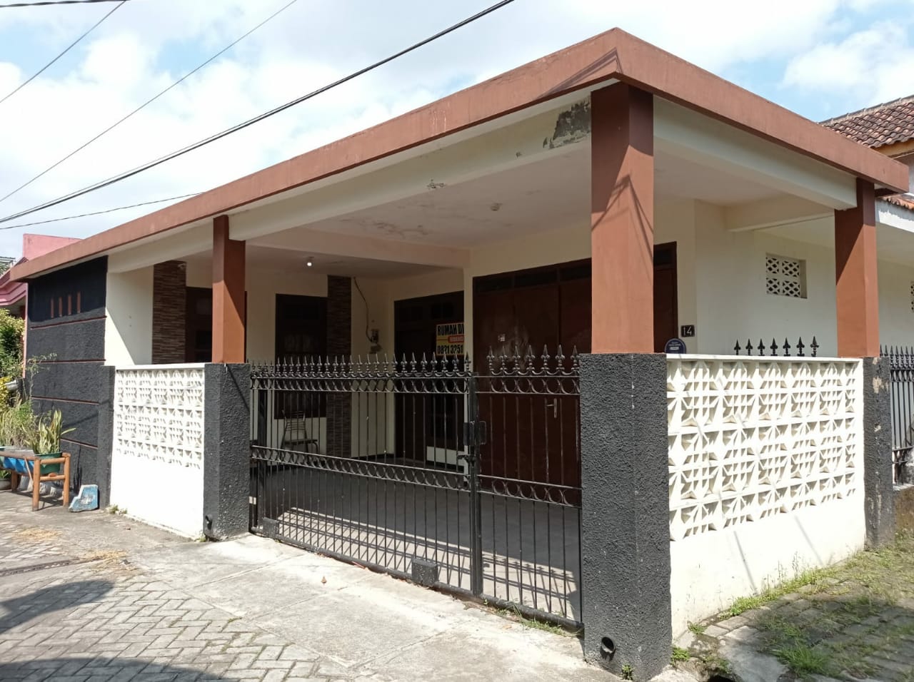 Dijual Rumah Strategis di Wilayah Sidoarjo - Image 1