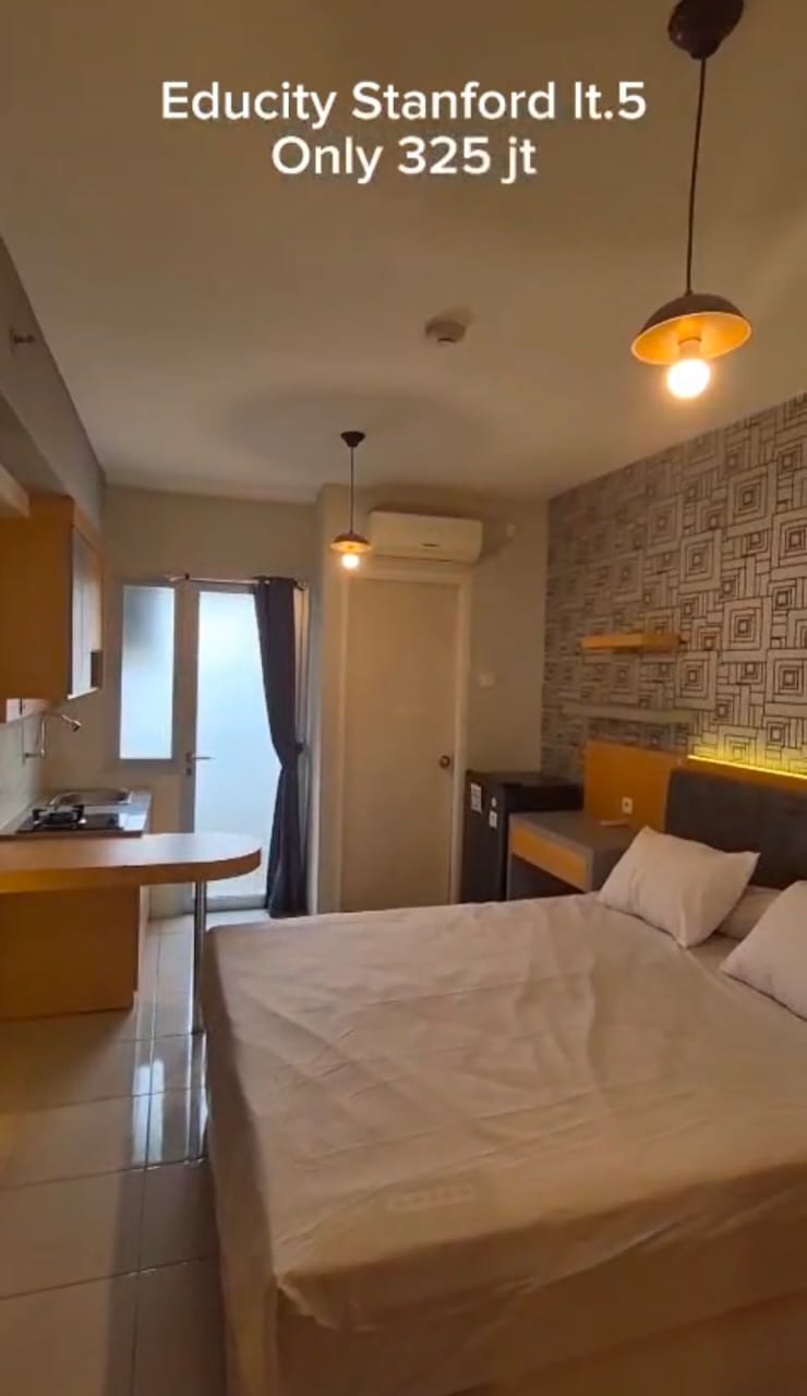 Dijual Apartemen Stanford Educity Baru Furnish Murah di Pakuwon City Surabaya Timur - Image 1