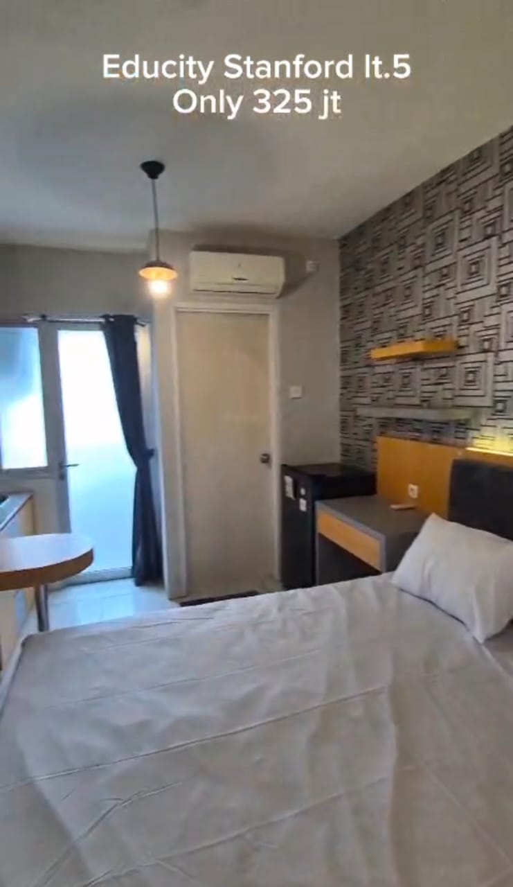 Dijual Apartemen Stanford Educity Baru Furnish Murah di Pakuwon City Surabaya Timur - Thumbnail 2