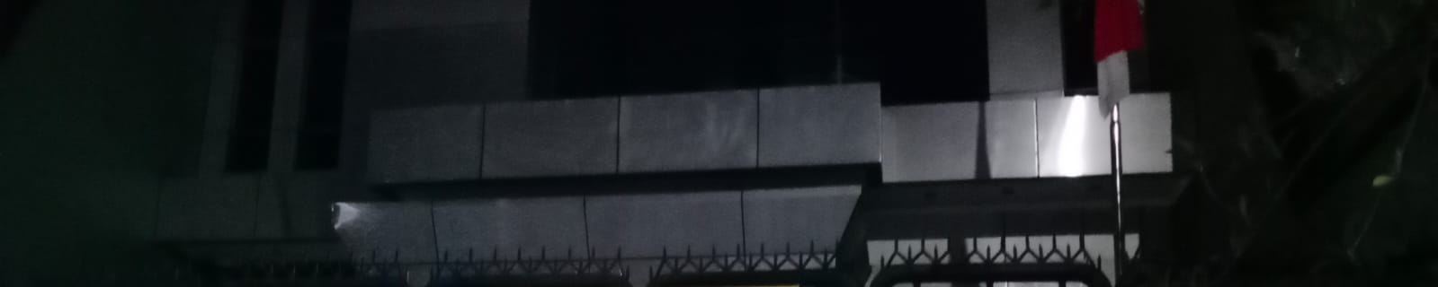 Dijual Bangunan Strategis Nol Jalan Raya di Surabaya Pusat - Image 1