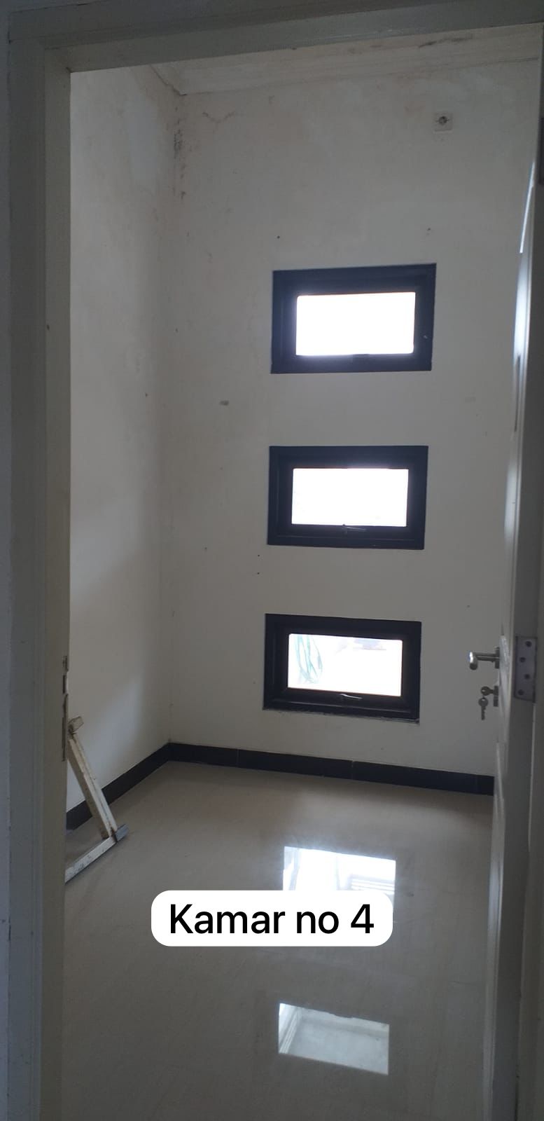 Dijual Rumah Nyaman di Grand Executive Wilayah Tuban Kota - Thumbnail 4