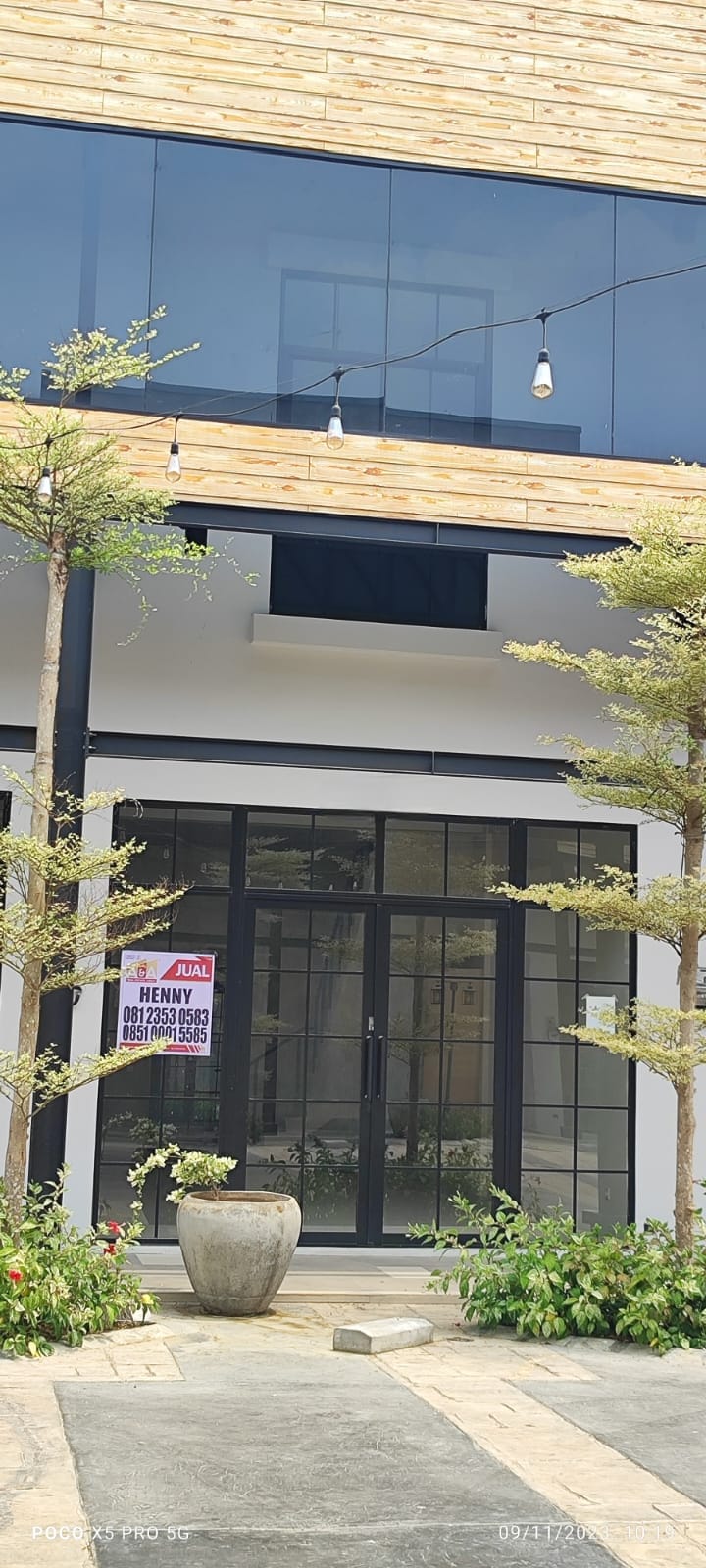 Disewakan Ruko di Tiera Darmo Harapan Surabaya Barat - Image 1