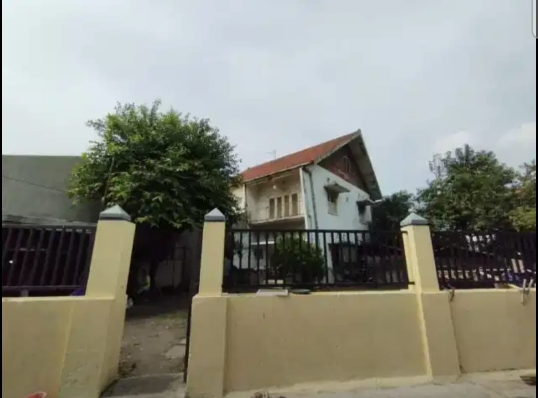 Jual Rumah Hitung Tanah di Empu Tantular Surabaya Pusat - Image 1