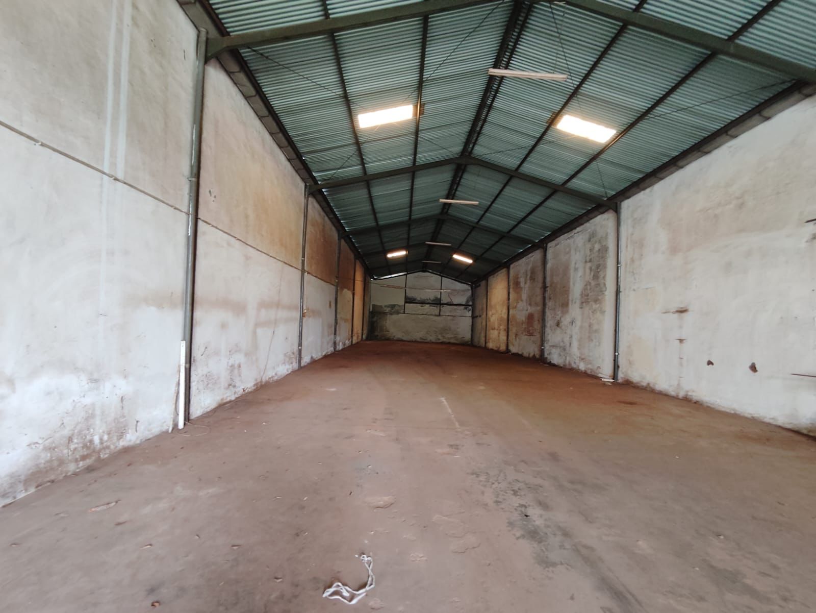 Disewakan Gudang di Margomulyo Permai Surabaya Barat - Image 1