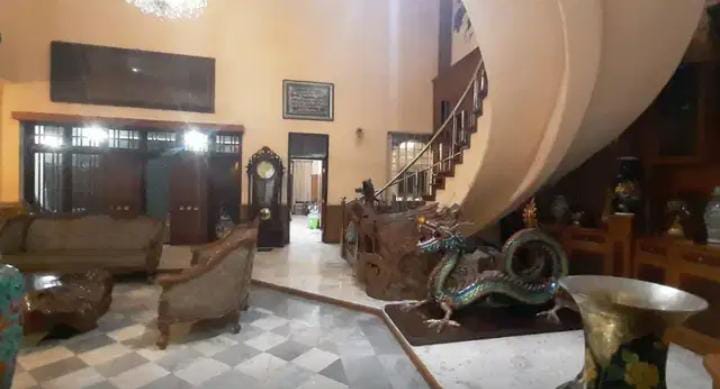 Dijual Rumah Strategis di Ketintang Permai Wilayah Surabaya Selatan - Thumbnail 2