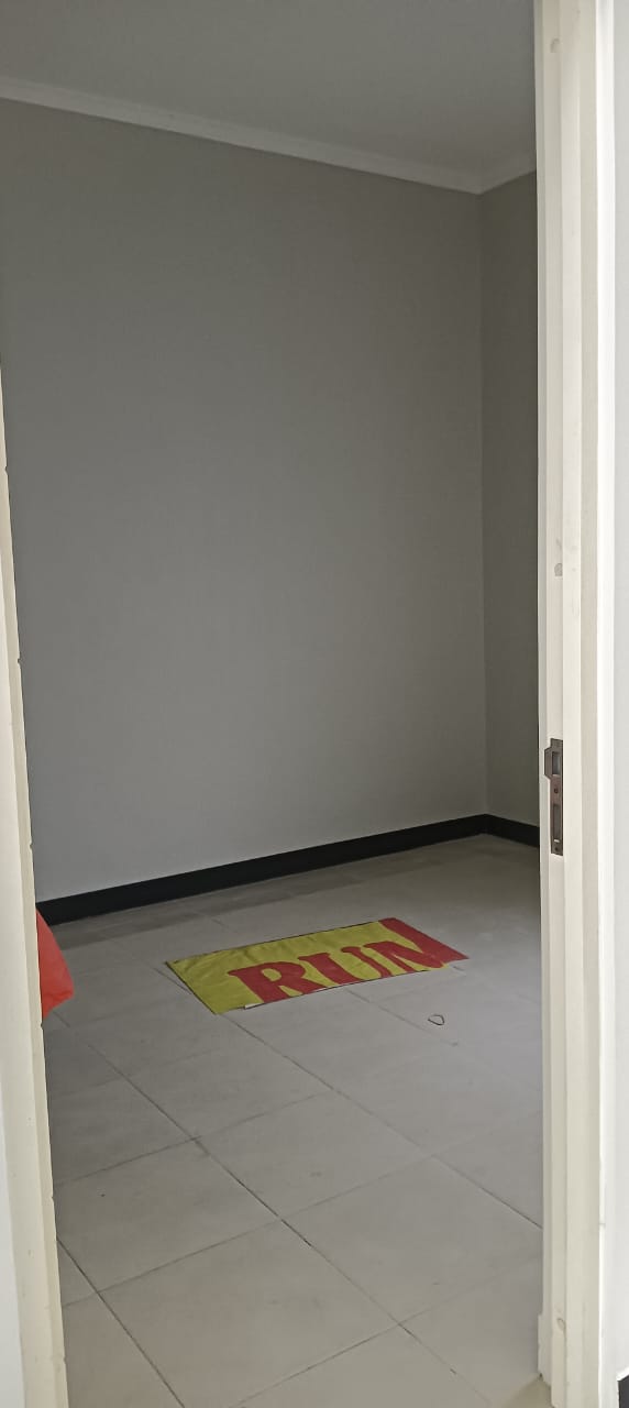 Rumah Dijual Lokasi Strategis di Puri Surya Jaya Sidoarjo - Thumbnail 2