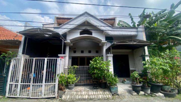 Dijual Rumah Nyaman Strategis di Jambangan Indah Wilayah Surabaya Selatan - Image 1
