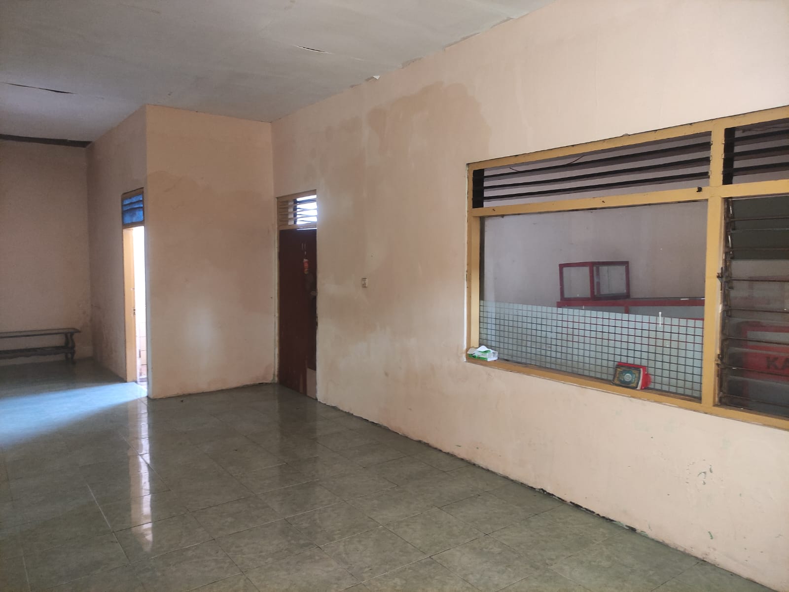 Dijual Rumah Nyaman Bagus di Jambangan Wilayah Surabaya Selatan - Thumbnail 3