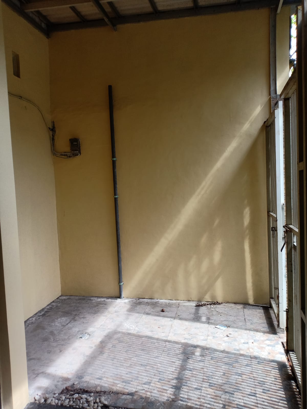 Dijual Rumah Nyaman Bagus di Setro Baru Utara Wilayah Surabaya Utara - Thumbnail 3