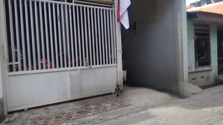 Dijual Rumah Nyaman Bagus di Karangrejo Timur Wilayah Surabaya Selatan - Image 1