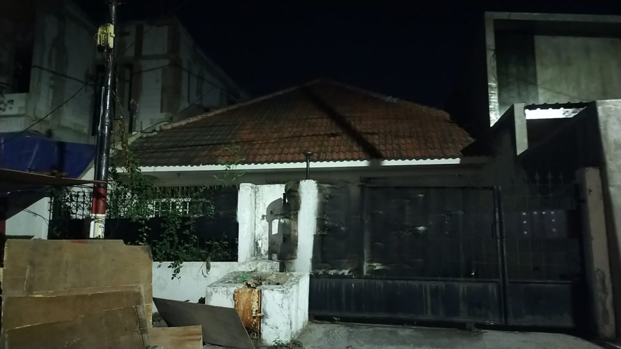 Dijual Rumah Ideal di Taman Pondok Indah Surabaya Barat - Image 1