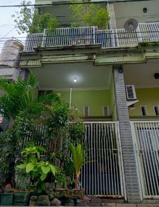 Dijual Rumah Bagus Nyaman di Setro Baru Wilayah Surabaya Utara - Image 1