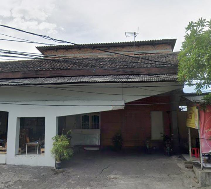 Dijual Rumah Strategis di Mayjend Sungkono Wilayah Surabaya Selatan - Image 1