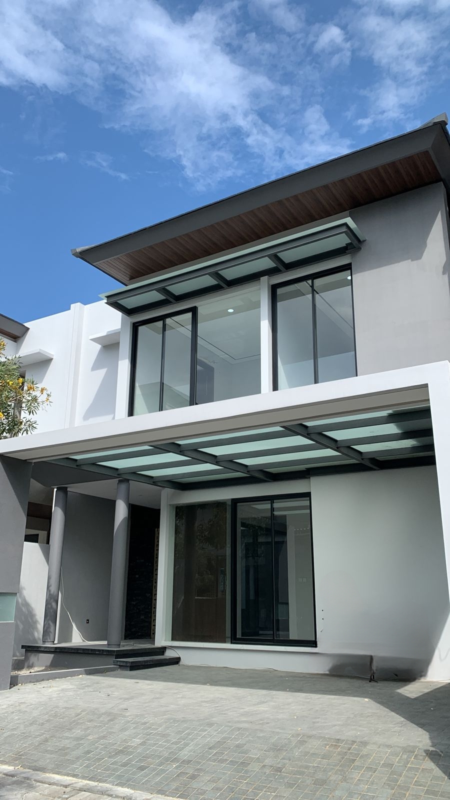 Dijual Rumah Baru Gress di Citraland Surabaya Barat - Image 1