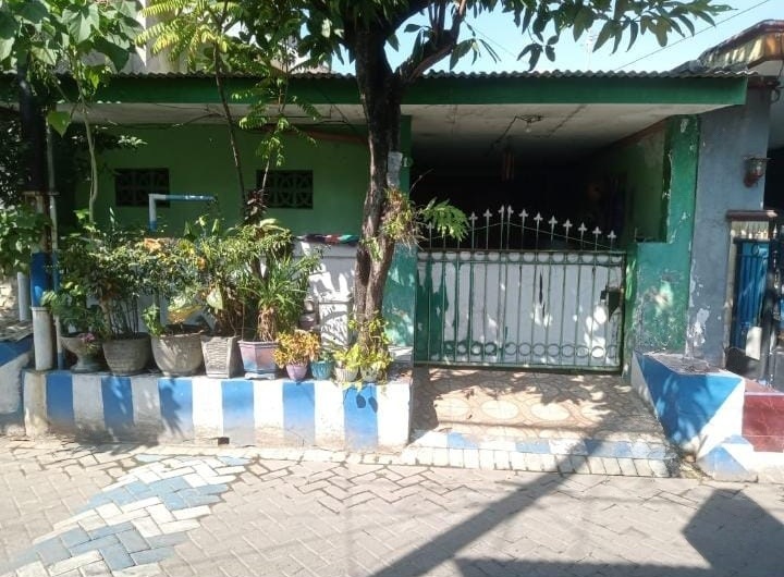 Dijual Rumah Strategis di Perum Kepuh Permai Waru Sidoarjo - Image 1