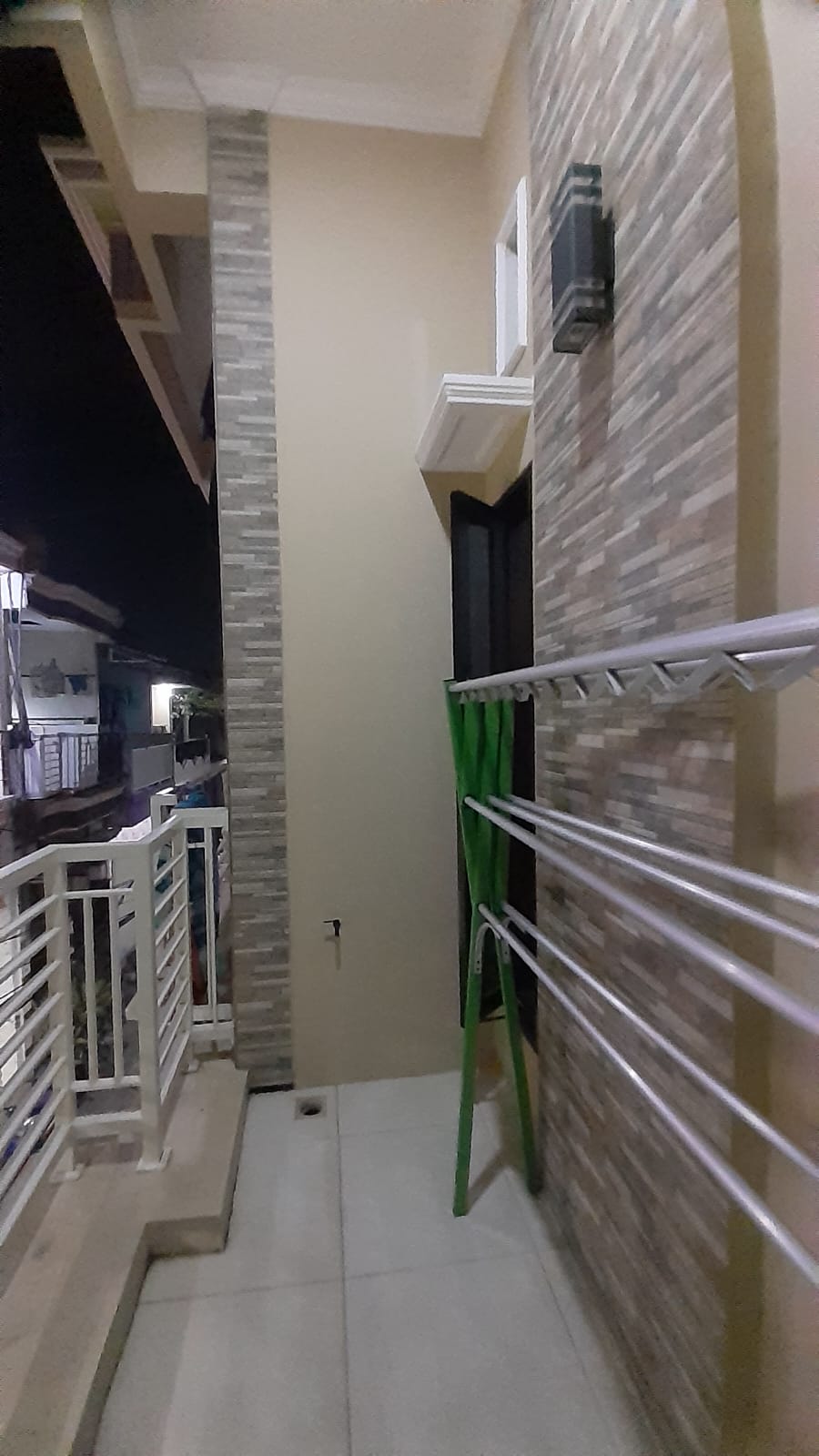 Dijual Rumah Bagus Nyaman di Setro Baru Utara Wilayah Surabaya Timur - Thumbnail 4