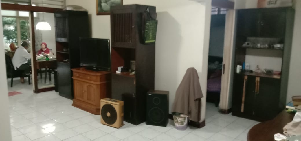 Dijual rumah strategis di Gayungan Ptt Surabaya Selatan - Thumbnail 4