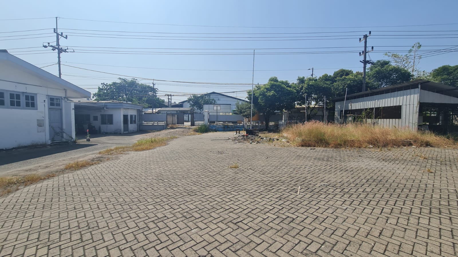 Dijual Gudang Luas dan Strategis di Raya Sedati Wilayah Sidoarjo - Image 1