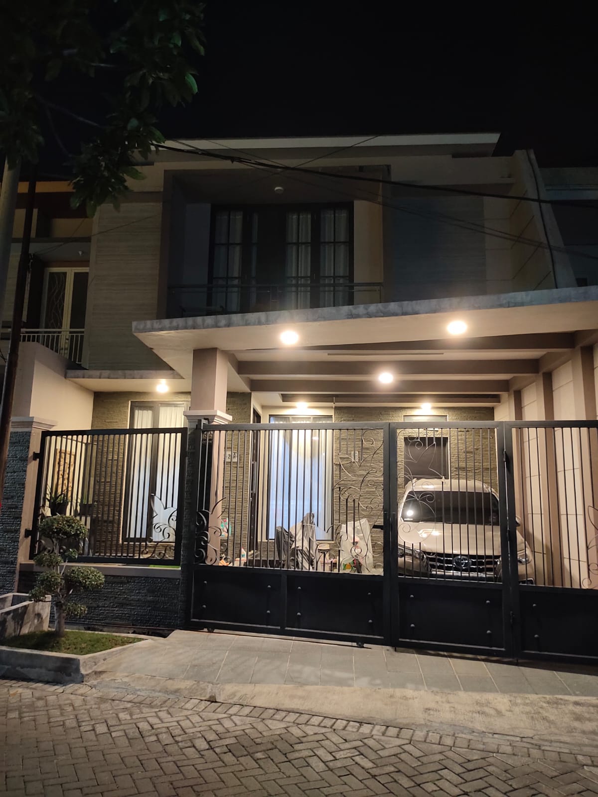 Dijual Rumah Minimalis Classic di Wilayah Surabaya Timur - Image 1