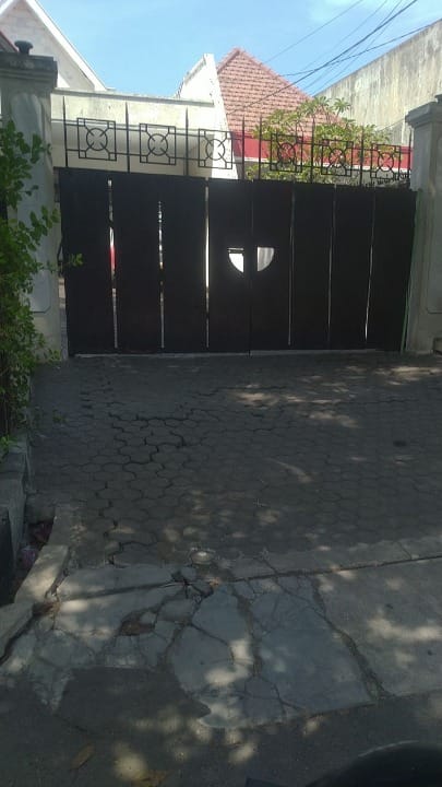 Disewakan Rumah Bagus Dan Nyaman di Wilayah Surabaya Utara - Image 1