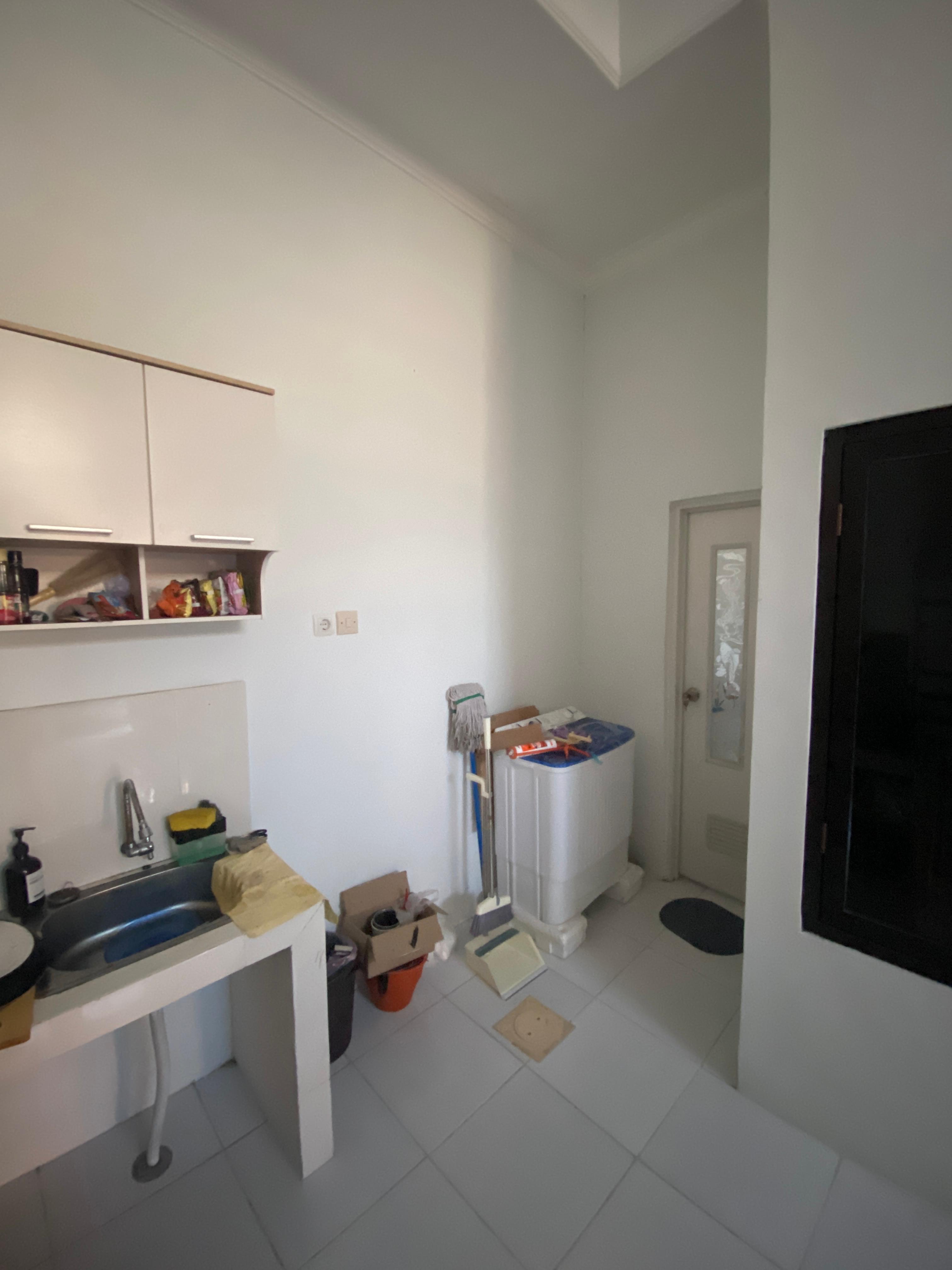 Dijual Rumah Bagus Nyaman di Menganti Wilayah Kota Gresik - Thumbnail 4