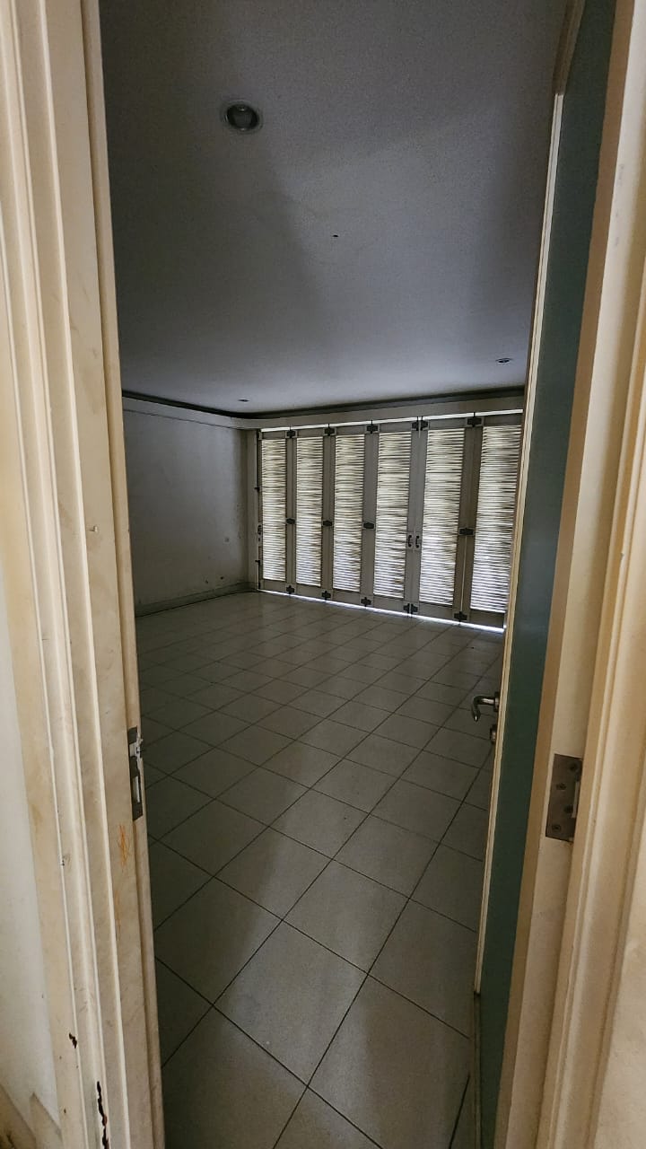 Dijual Rumah Mewah di Wilayah Surabaya Barat - Thumbnail 2