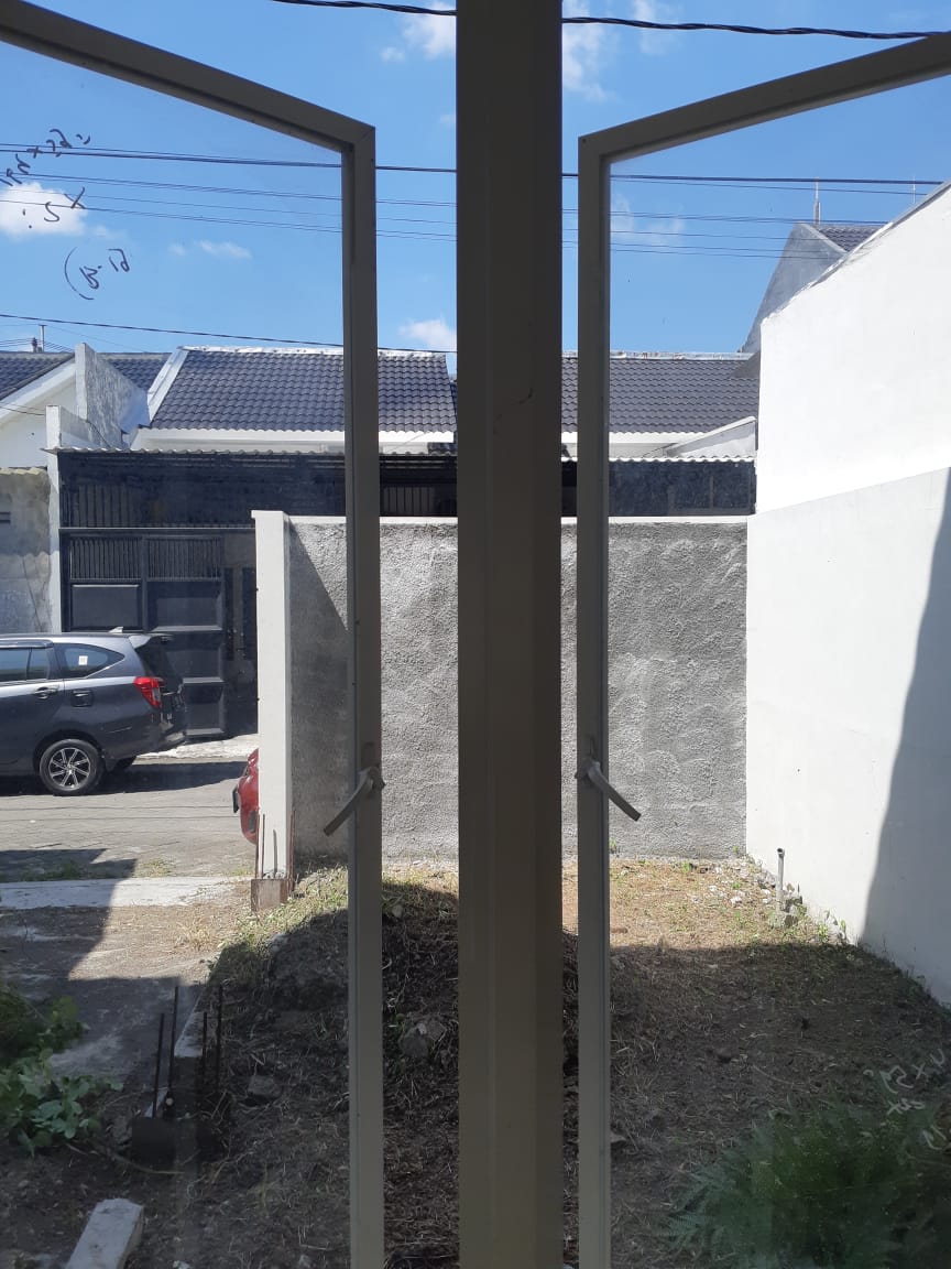 Dijual rumah strategis di Green Mansion Regency Lontar Gadelsari Madya Surabaya Barat. - Thumbnail 3