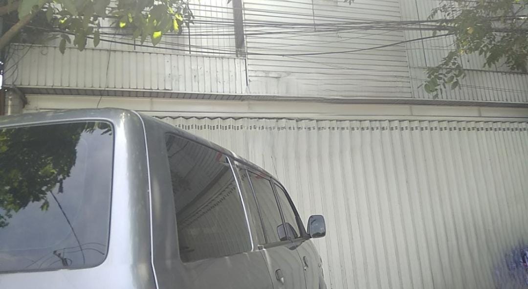 Disewakan Ruko Letak Strategis di Surabaya Pusat - Image 1