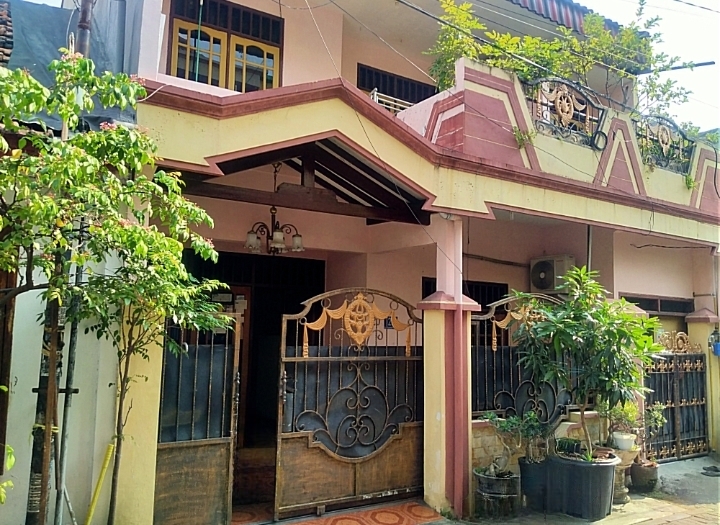 Dijual Rumah di Bronggalan Surabaya Timur - Image 1