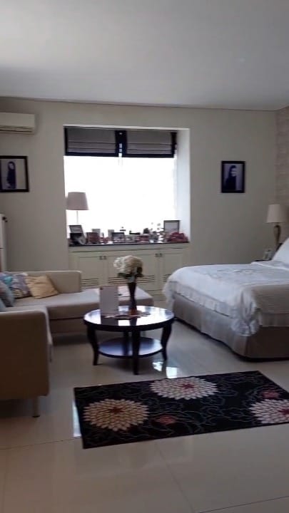 Dijual Rumah Bagus Nyaman di Simpang Darmo Permai Selatan Wilayah Surabaya Barat - Thumbnail 2